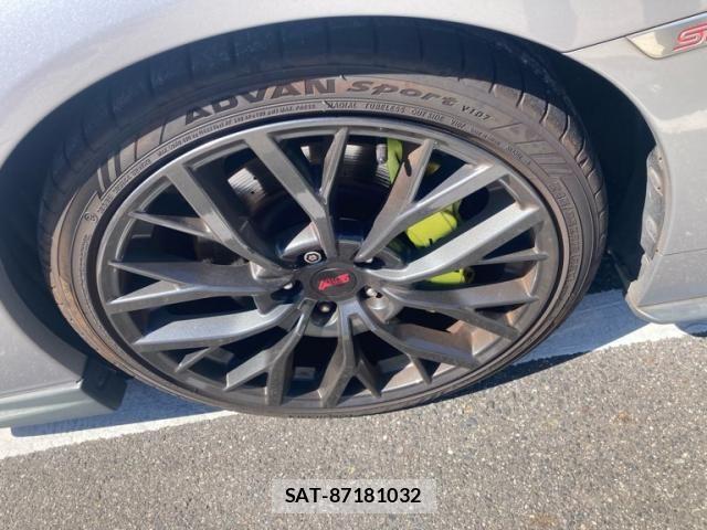 Subaru WRX STI 2018-12 7730977-7