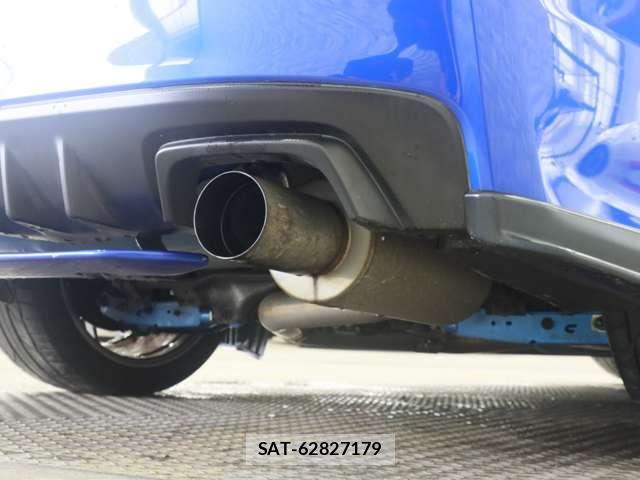 Subaru WRX STI 2014-10 7790686-7