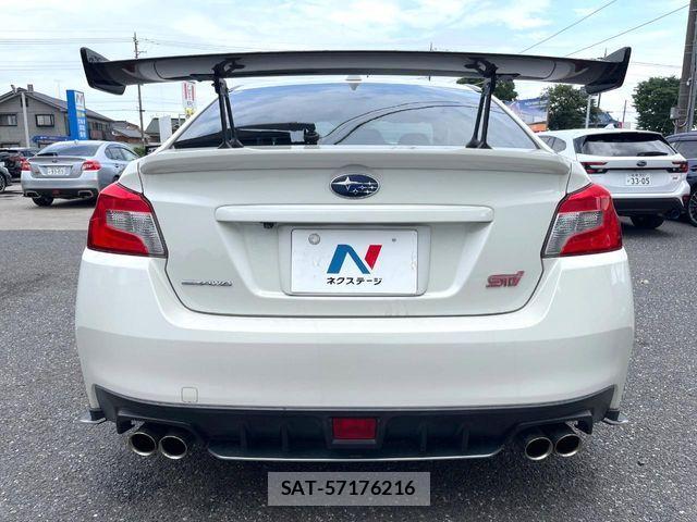 Subaru WRX STI 2017-10 7964490-14