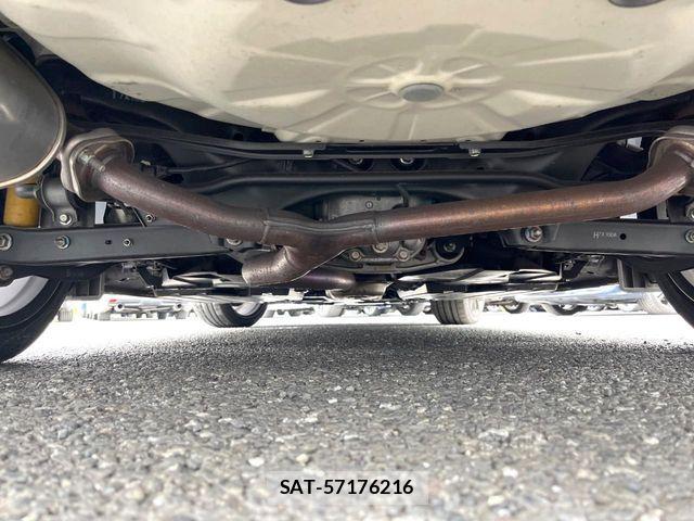 Subaru WRX STI 2017-10 7964490-18
