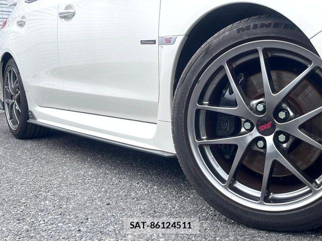 Subaru WRX STI 2015-04 7981637-12