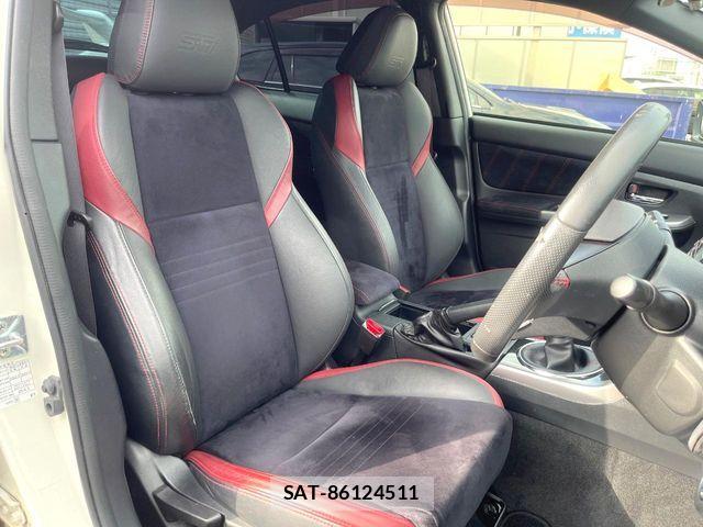 Subaru WRX STI 2015-04 7981637-7