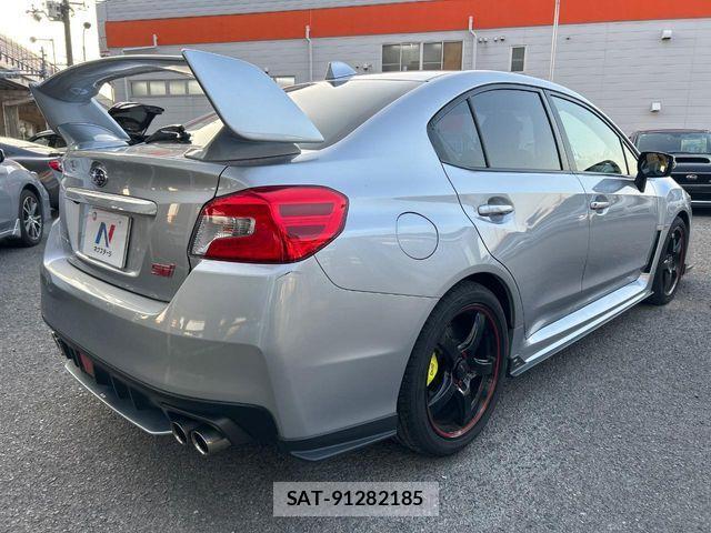 Subaru WRX STI 2019-04 8039350-16