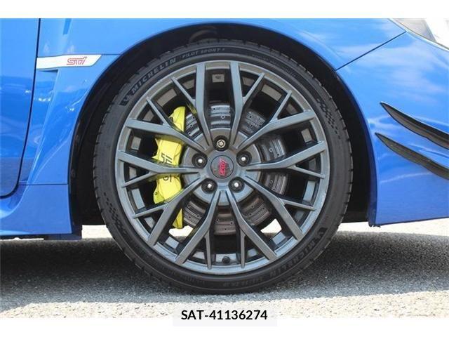 Subaru WRX STI 2017-12 8076228-10