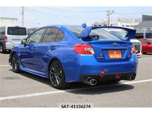 Subaru WRX STI 2017-12 8076228-17