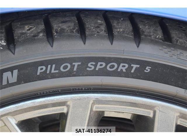 Subaru WRX STI 2017-12 8076228-22