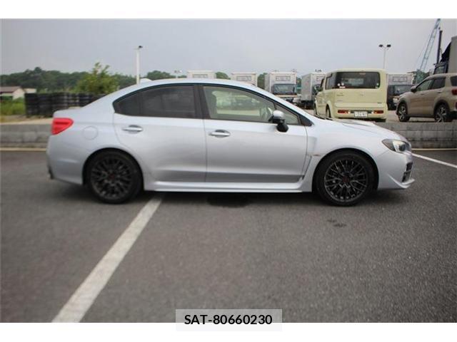 Subaru WRX STI 2016-11 8102878-8