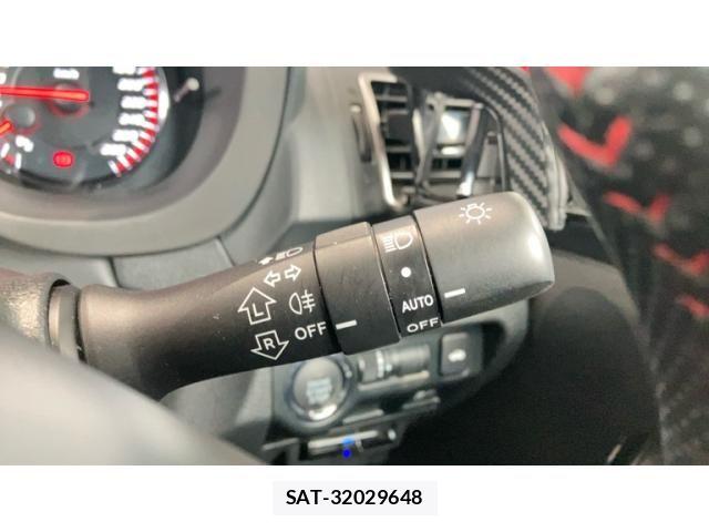 Subaru WRX STI 2019-12 8102876-8
