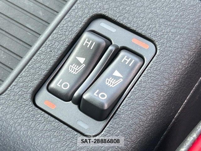 Subaru WRX STI 2017-07 8133133-11