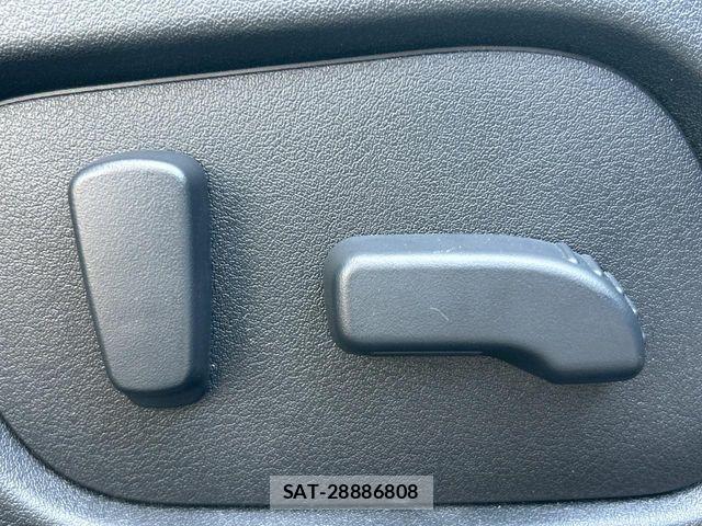 Subaru WRX STI 2017-07 8133133-12