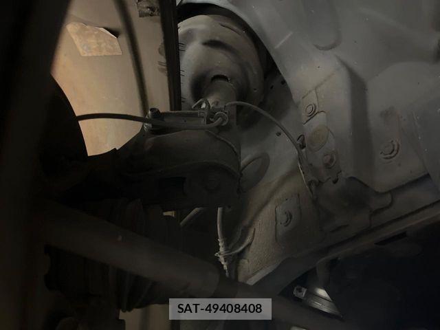 Subaru WRX STI 2014-10 8232511-19
