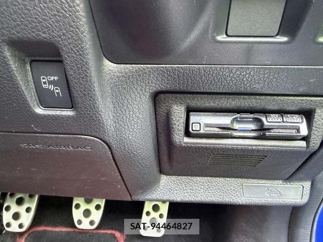 Subaru WRX STI 2015-09 8247233-16