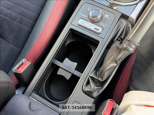 Subaru WRX STI 2015-01 8247234-14