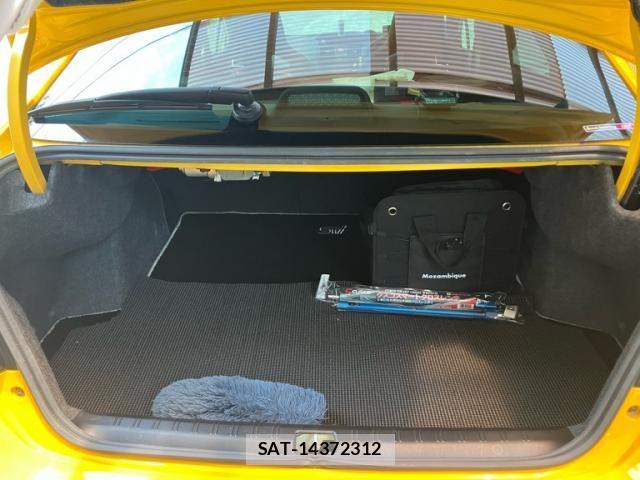 Subaru WRX STI 2016-01 8318246-9