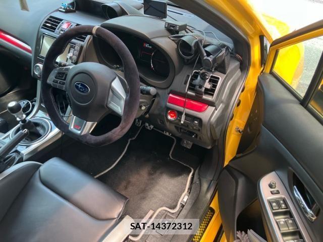Subaru WRX STI 2016-01 8318246-13