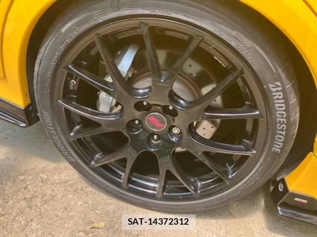 Subaru WRX STI 2016-01 8318246-5