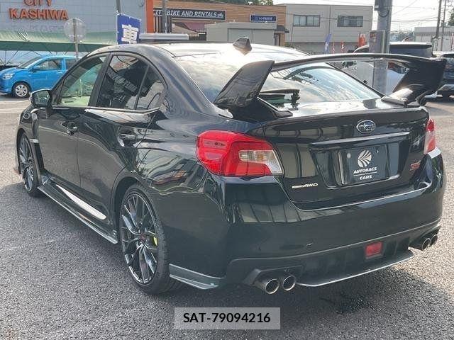 Subaru WRX STI 2017-07 8318247-10