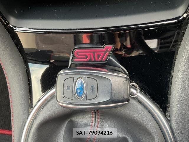 Subaru WRX STI 2017-07 8318247-2