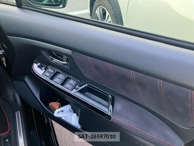 Subaru WRX STI 2019-11 8318249-9