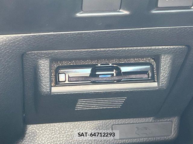 Subaru WRX STI 2017-10 8318248-7