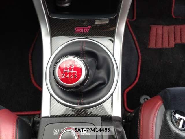 Subaru WRX STI 2016-03 8338603-11