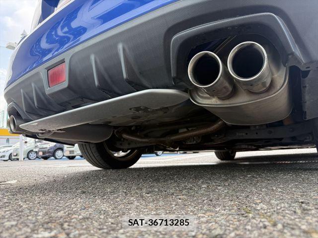 Subaru WRX STI 2015-08 8338607-9
