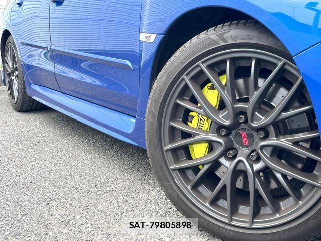Subaru WRX STI 2017-09 8355719-11