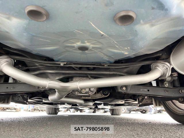 Subaru WRX STI 2017-09 8355719-18