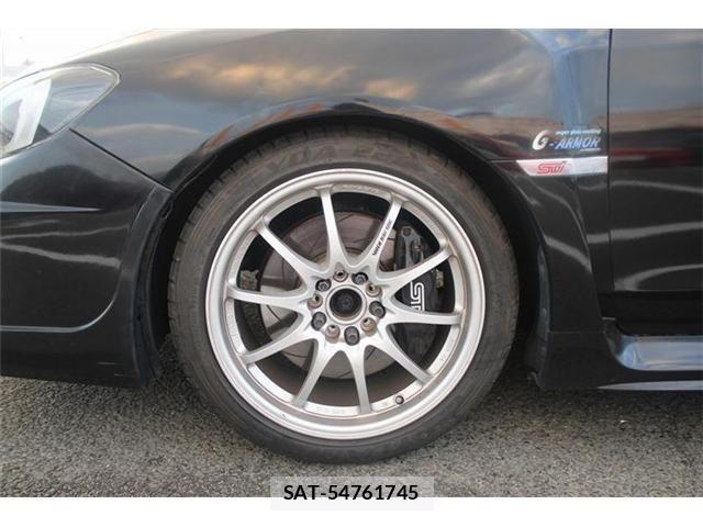 Subaru WRX STI 2014-10 8369910-21