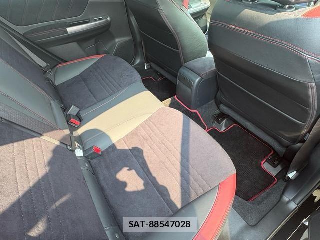 Subaru WRX STI 2017-01 8486309-9