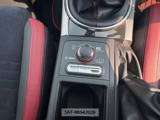 Subaru WRX STI 2017-01 8486309-22