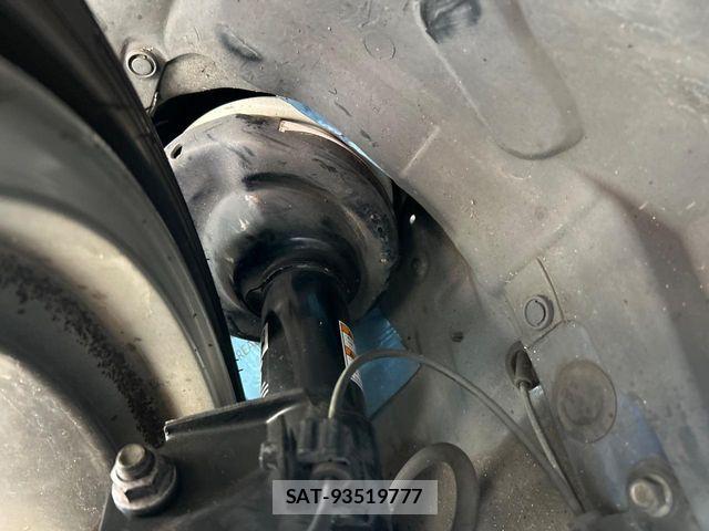 Subaru WRX STI 2017-05 8564181-19