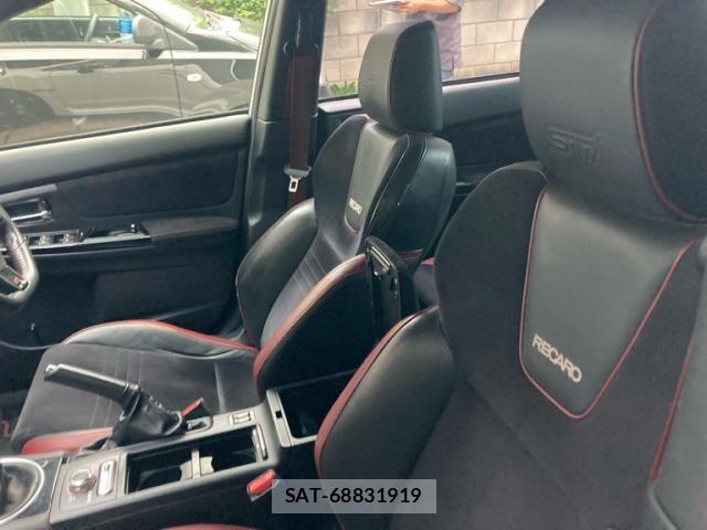 Subaru WRX STI 2019-02 8686976-12