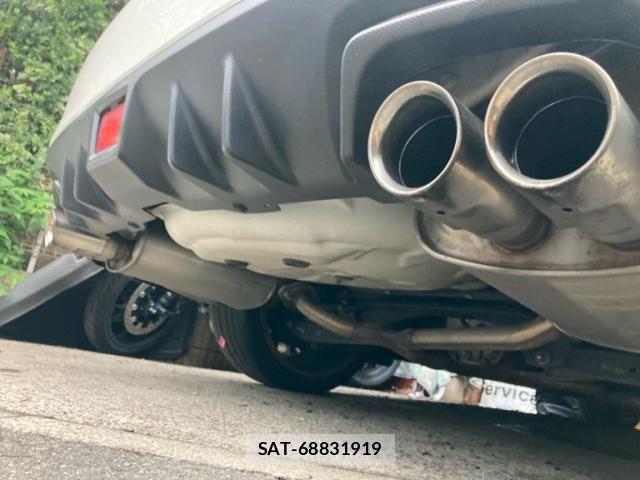 Subaru WRX STI 2019-02 8686976-28