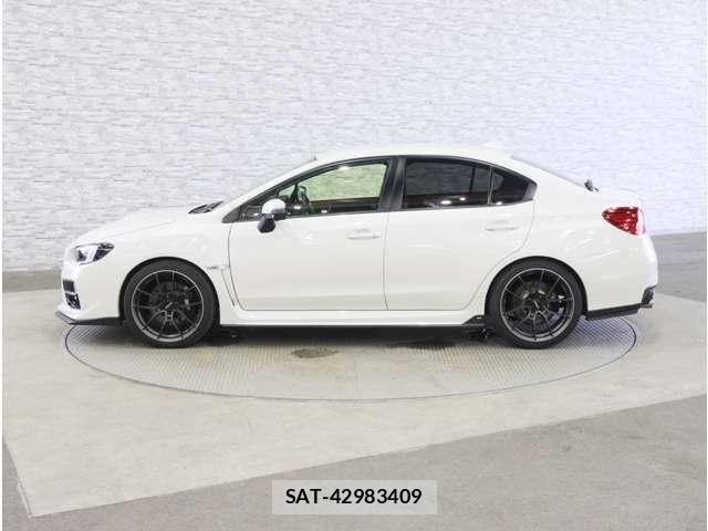 Subaru WRX STI 2017-04 8686974-12
