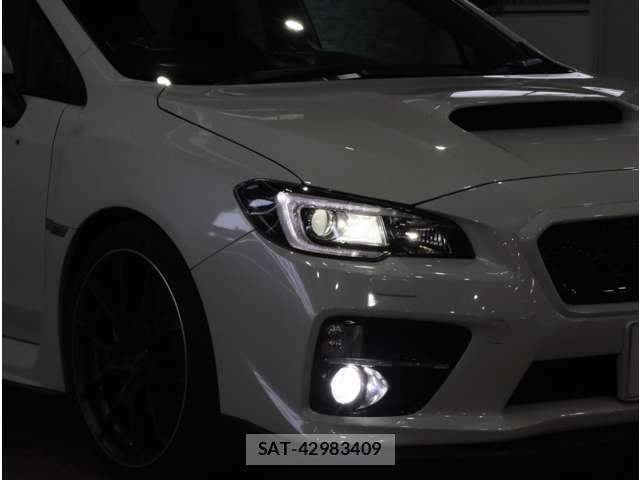 Subaru WRX STI 2017-04 8686974-15