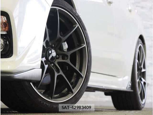 Subaru WRX STI 2017-04 8686974-18