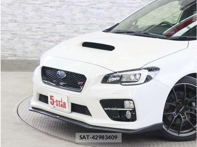 Subaru WRX STI 2017-04 8686974-6
