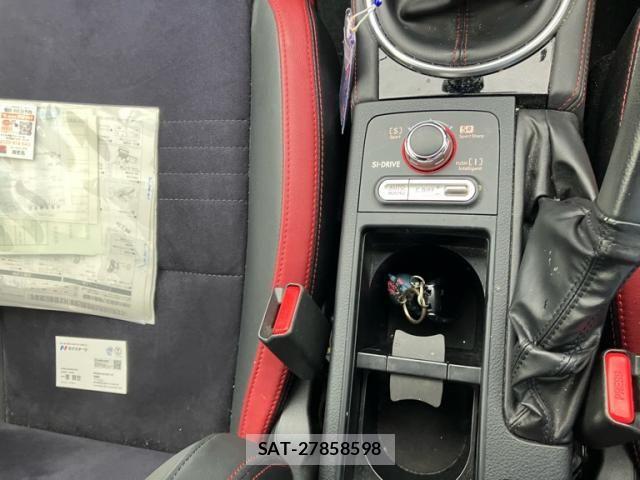 Subaru WRX STI 2019-10 8747001-27