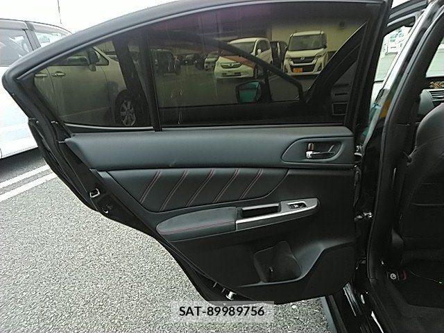 Subaru WRX STI 2015-04 8747002-10