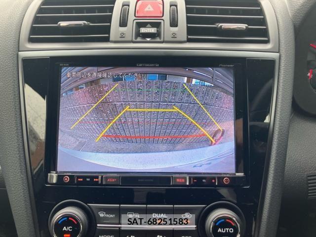 Subaru WRX STI 2018-09 8832628-18