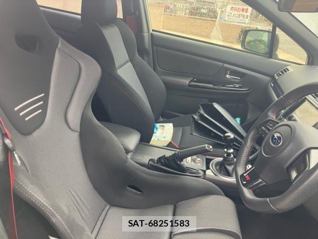 Subaru WRX STI 2018-09 8832628-7