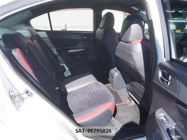 Subaru WRX STI 2014-07 8884648-9