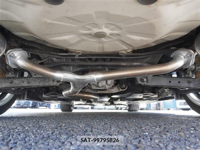Subaru WRX STI 2014-07 8884648-19