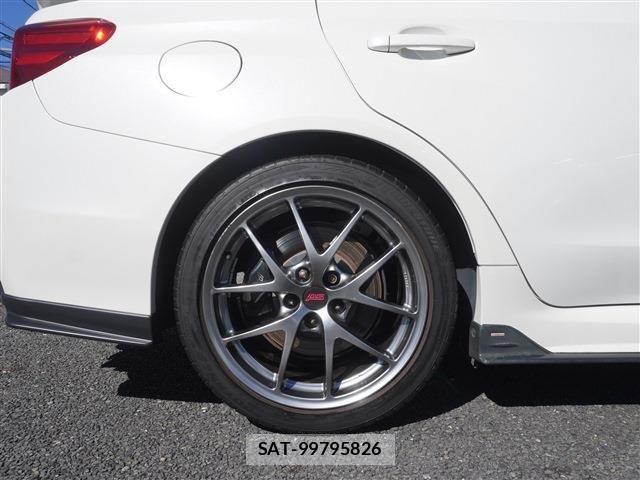 Subaru WRX STI 2014-07 8884648-21