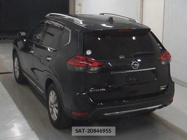 Nissan X-TRAIL 2018-12 1076958-1