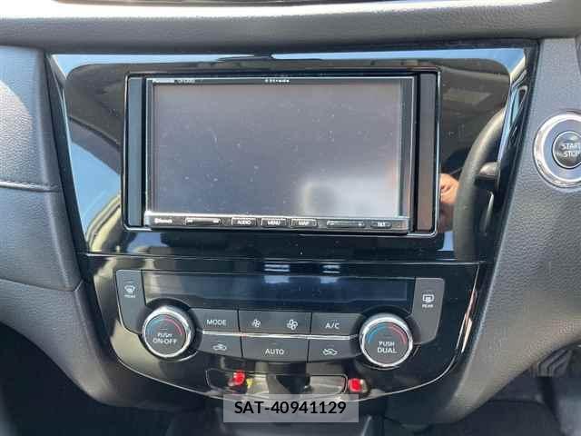 Nissan X-TRAIL 2018-01 1076927-6