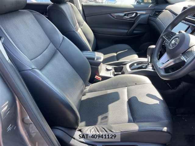 Nissan X-TRAIL 2018-01 1076927-7