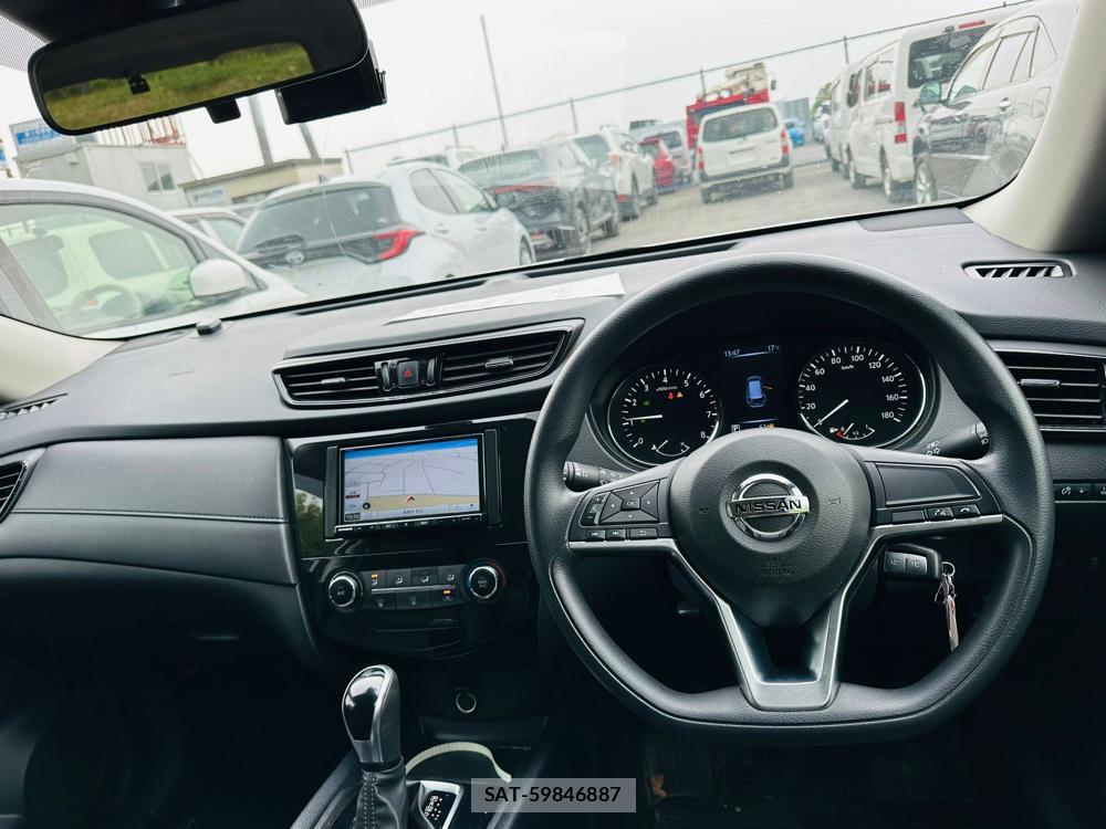 Nissan X-TRAIL 2020 6124008-11