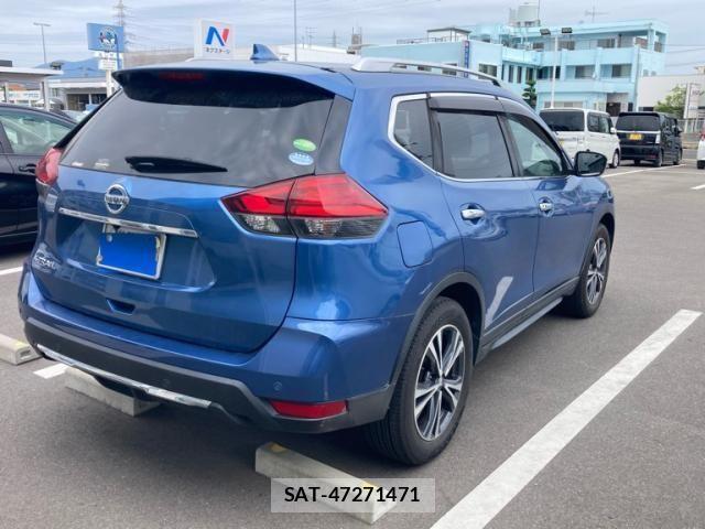 Nissan X-TRAIL 2017-12 7227539-2